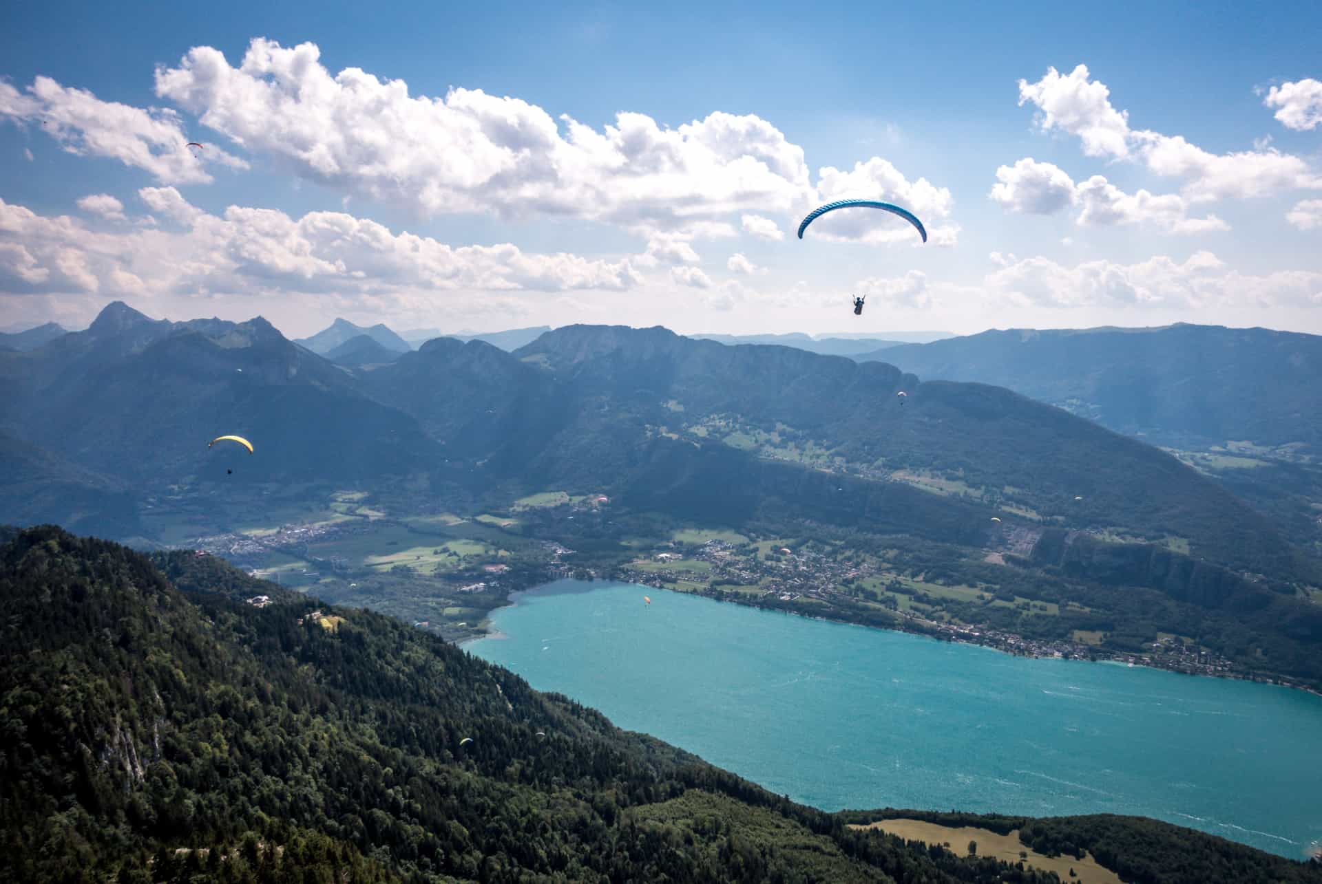 saut parachute annecy lac