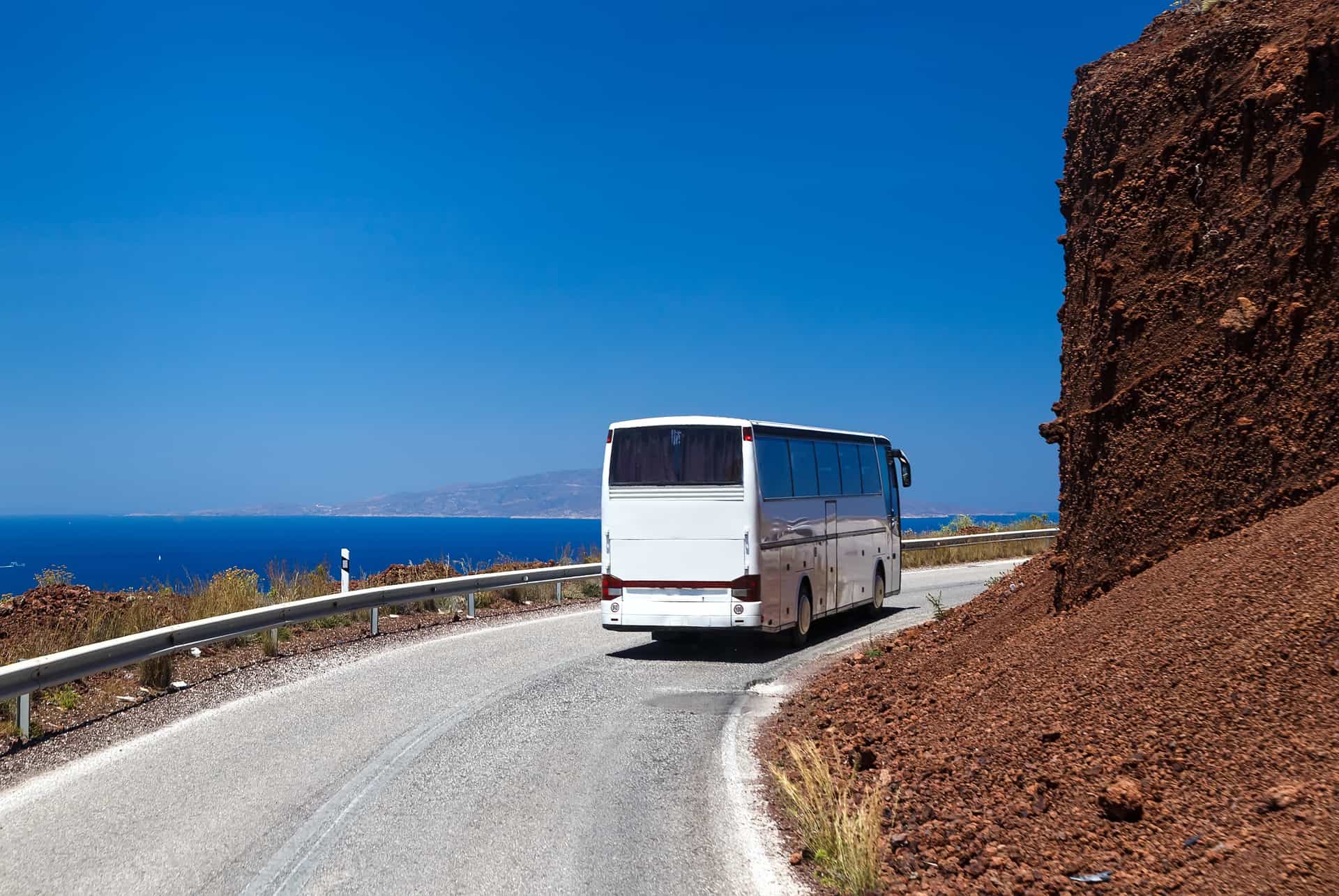 se deplacer en bus santorin