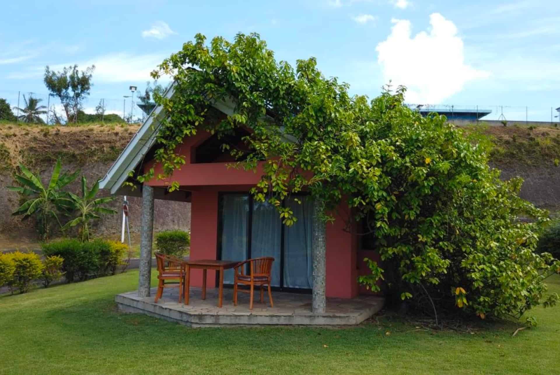 tiki hotel tahiti