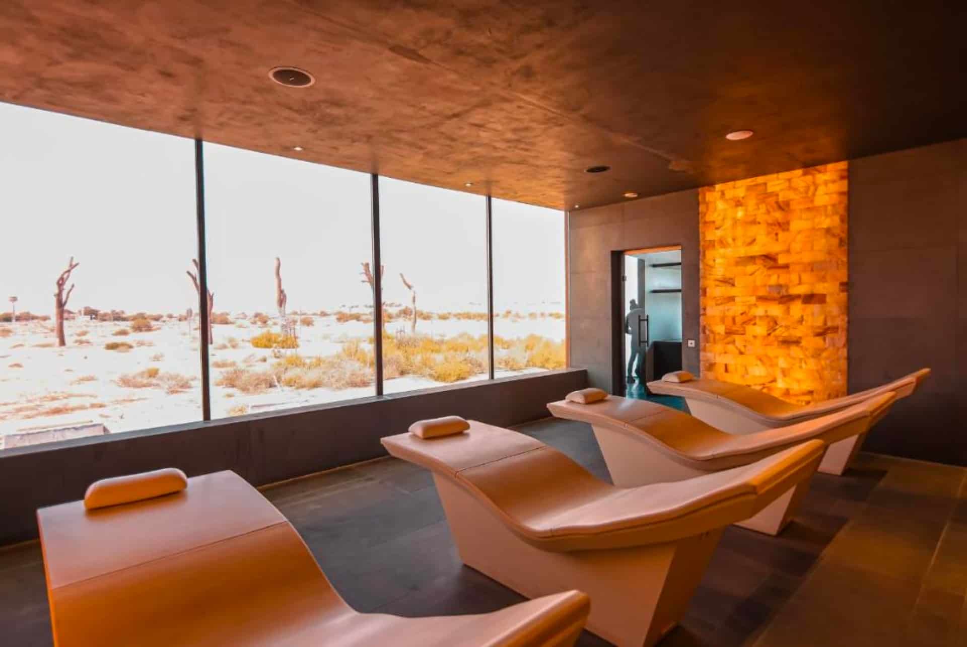 al faya retreat desert dubai