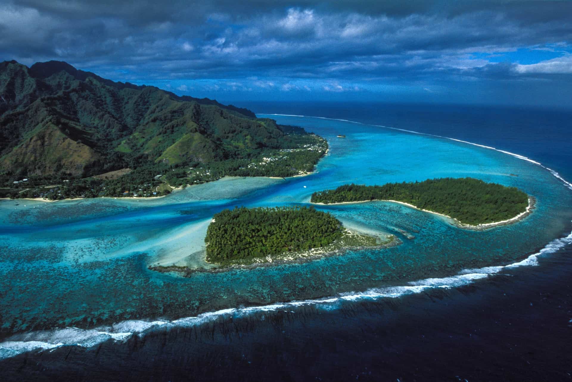 lagon vue aerienne polynesie