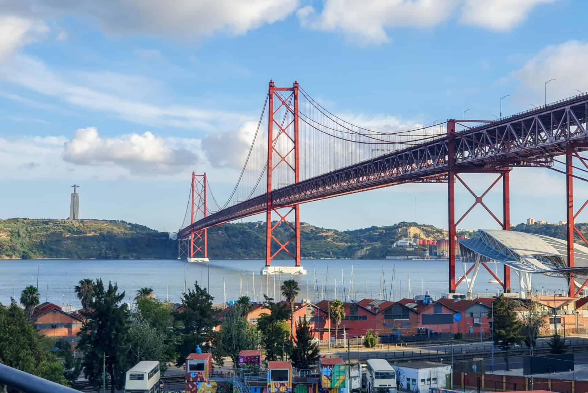 pont du 25 avril lisbonne