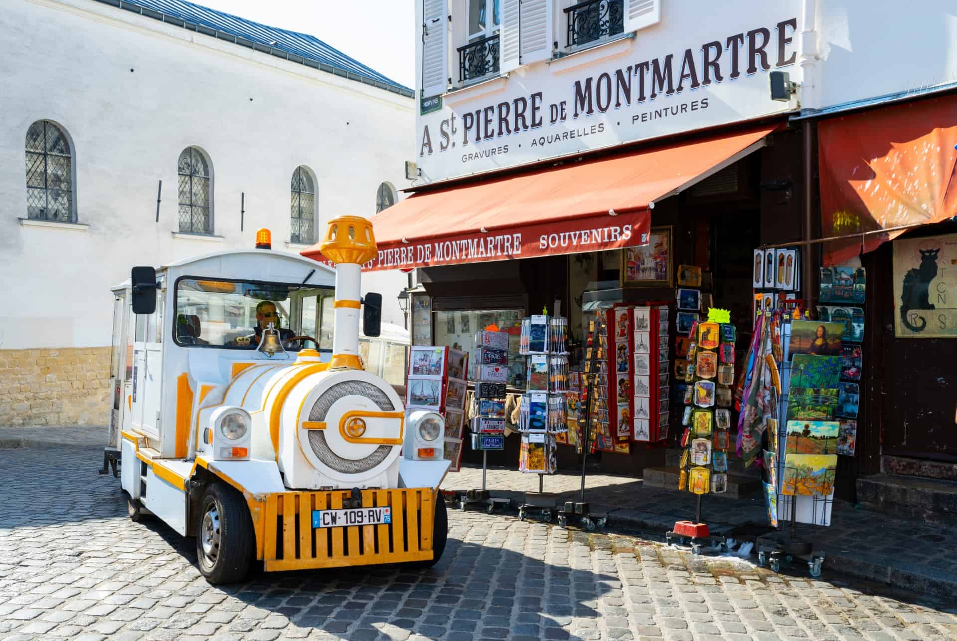 train montmartre