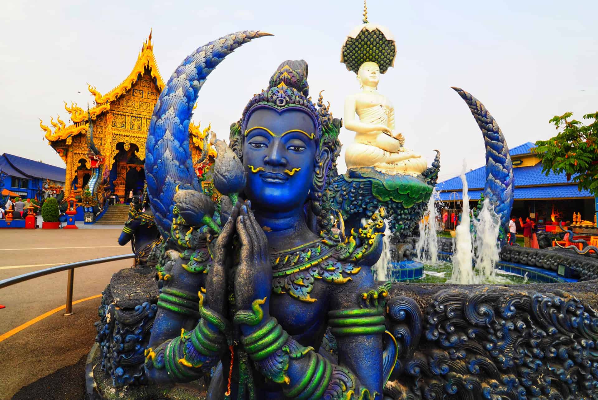 wat rong seua ten