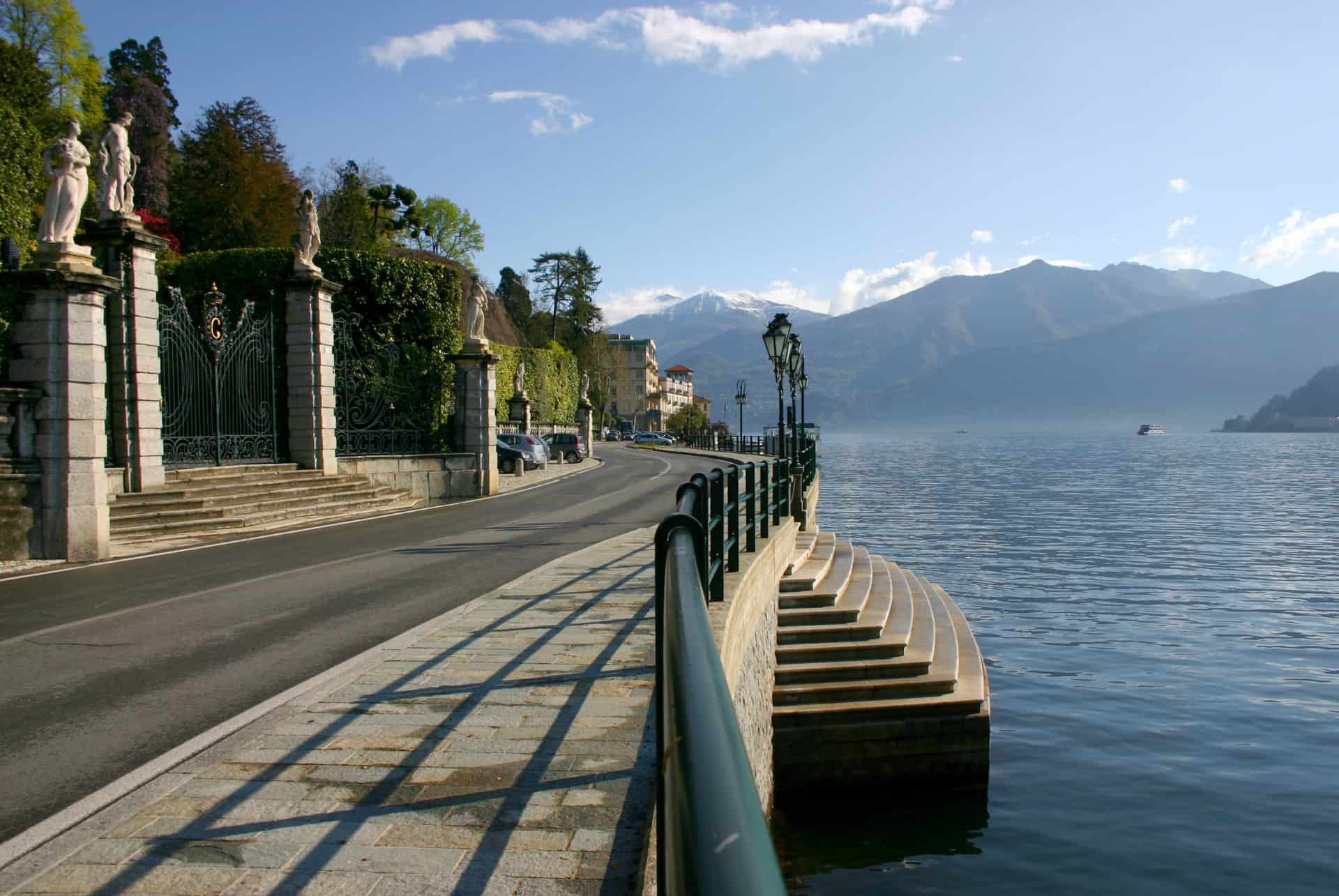 circuler au lac de come