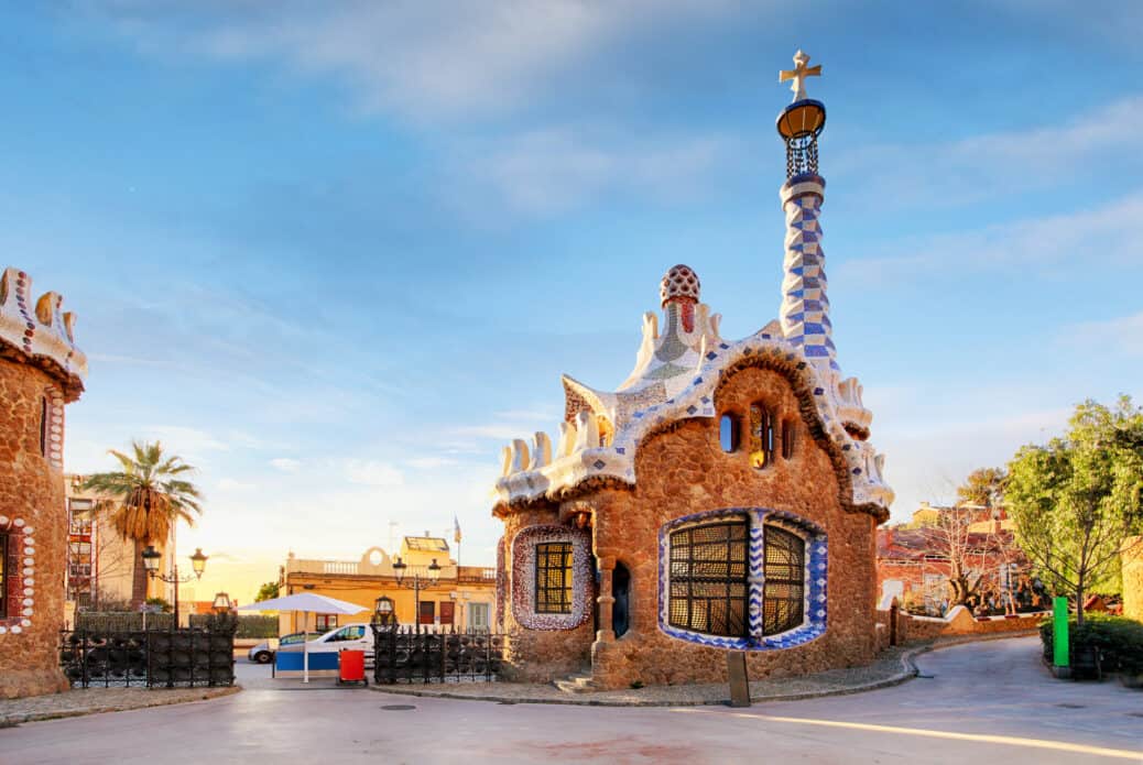 pourquoi visiter parc guell