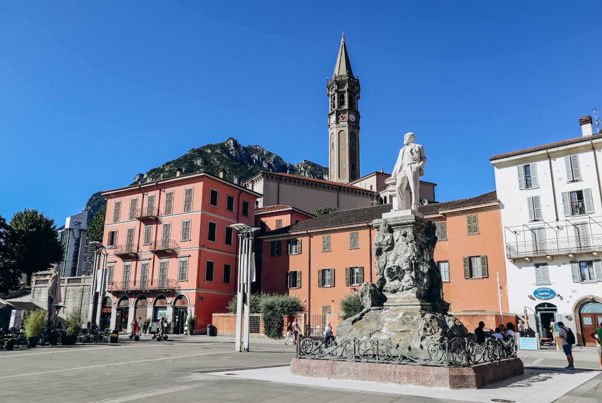 que faire au lac de come village lecco