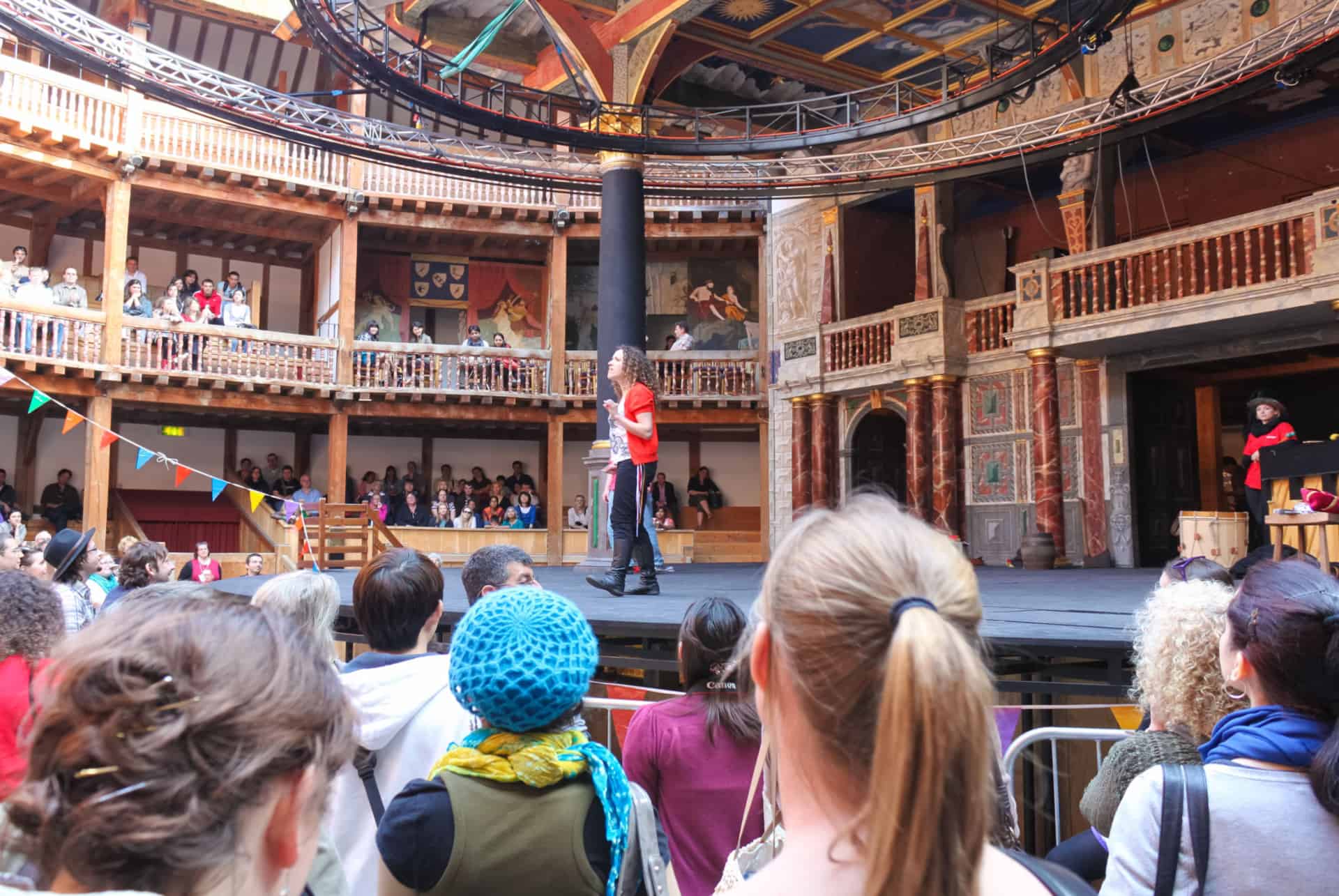 shakespeares globe theatre