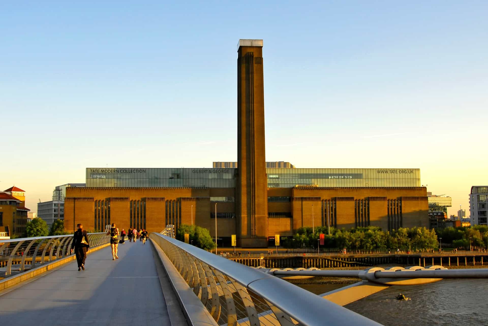 tate modern exterieur visiter londres en 4 jours