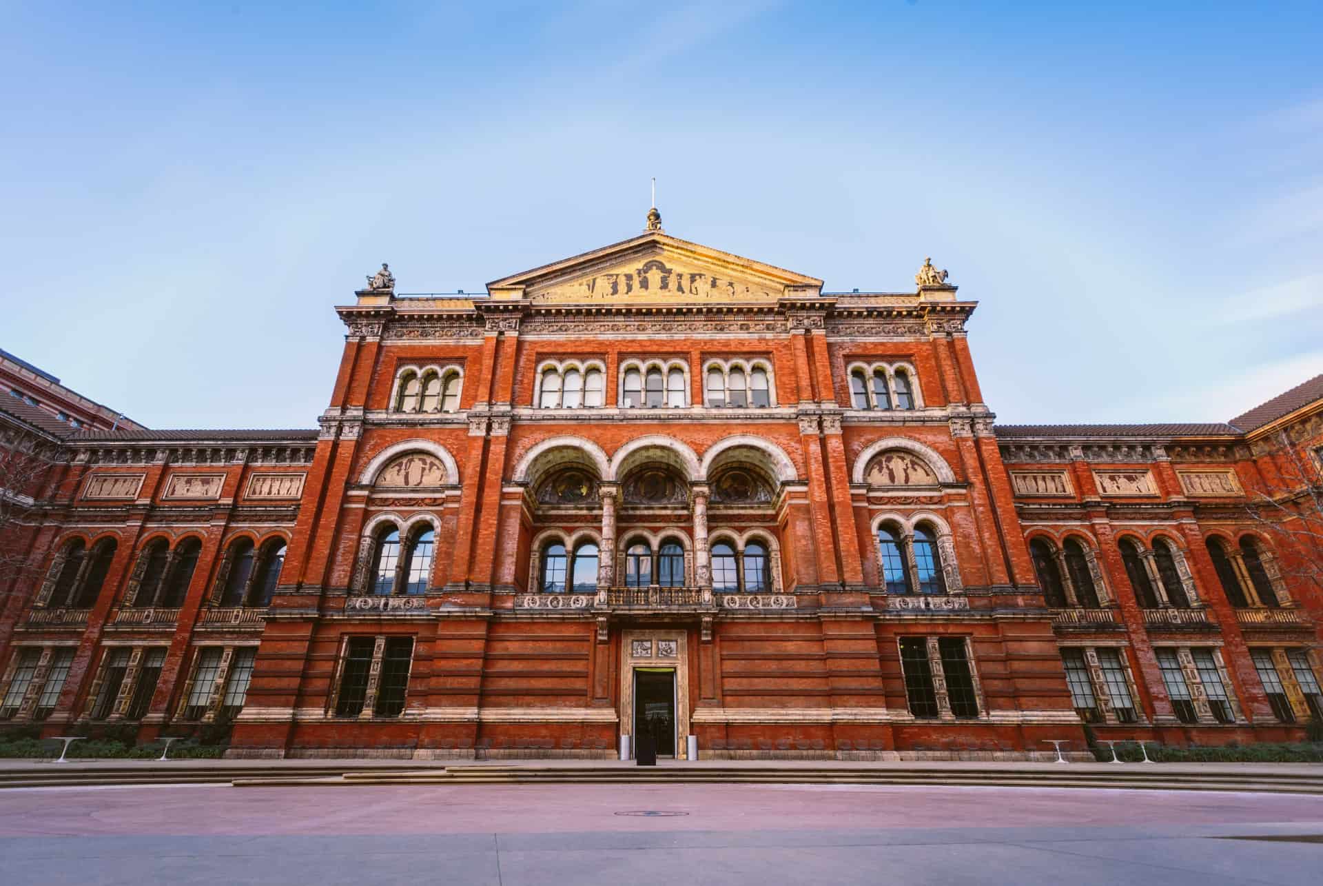 victoria albert museum