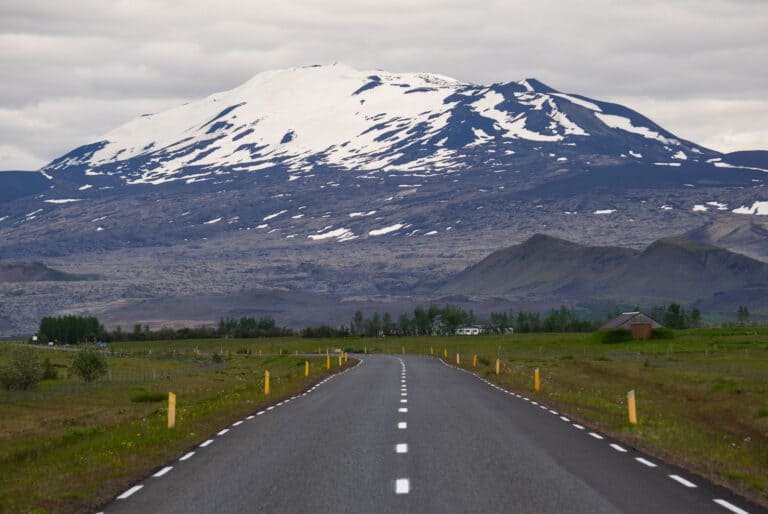 Louez votre van en Islande avec Guide to Iceland ! 🚍