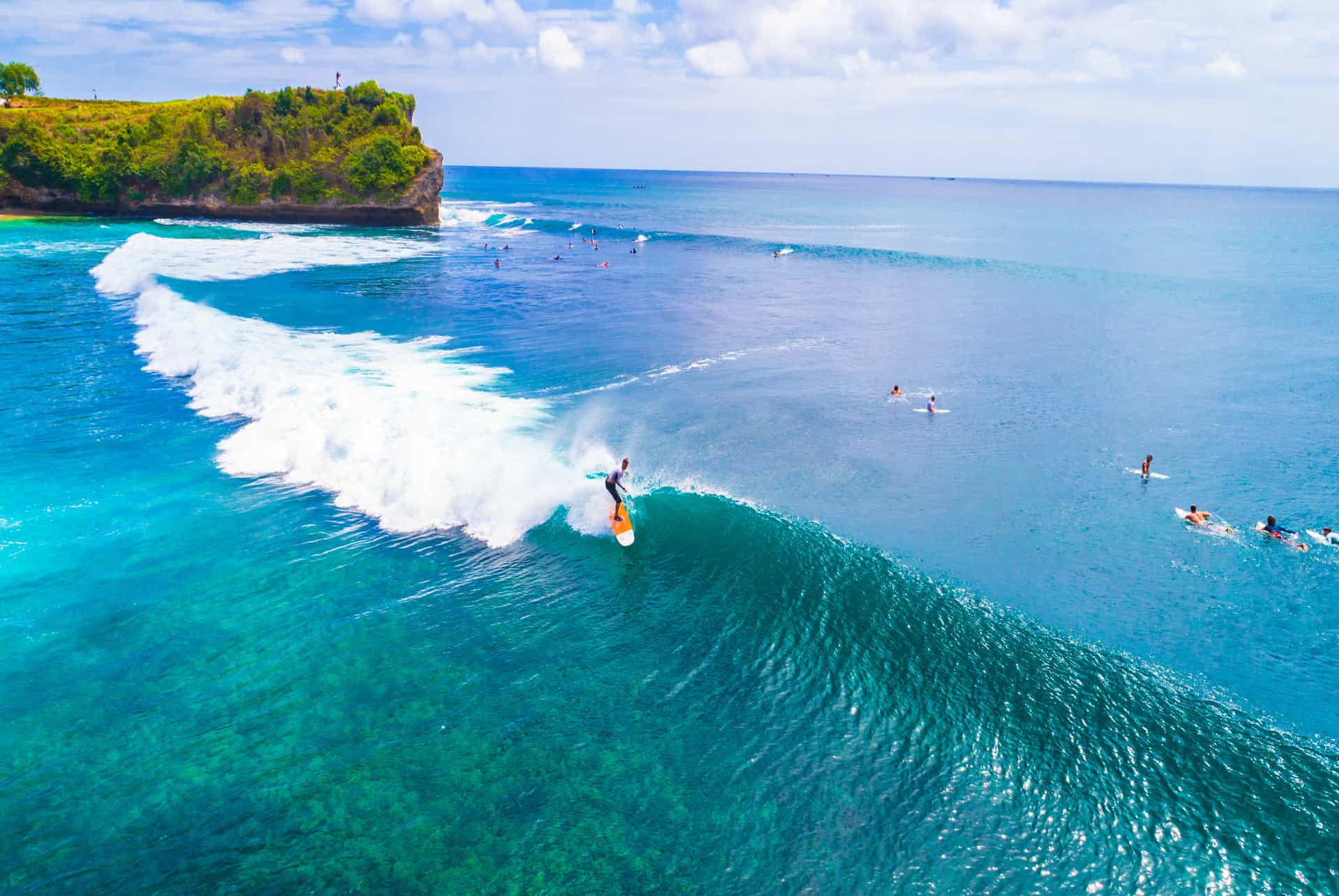 que faire en indonesie surf