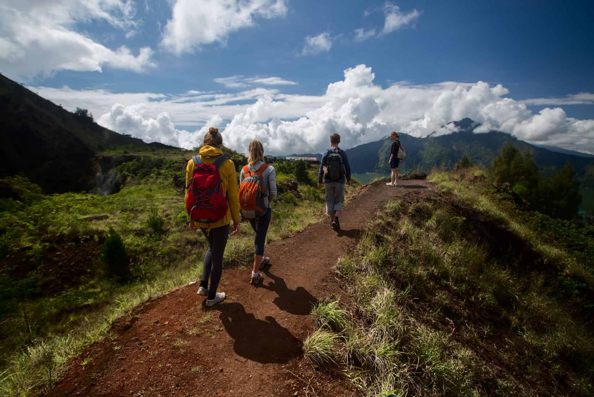 que faire en indonesie trekking