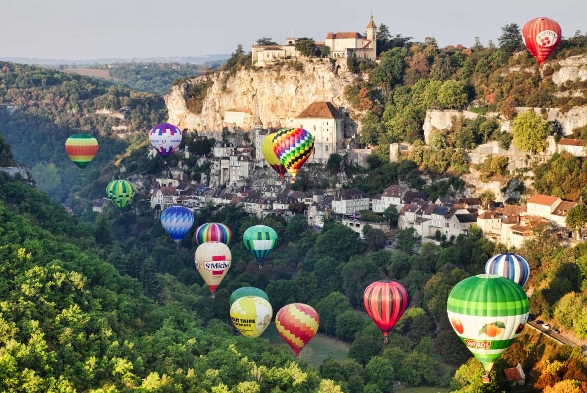 Les 10 plus beaux vols en Montgolfière en France