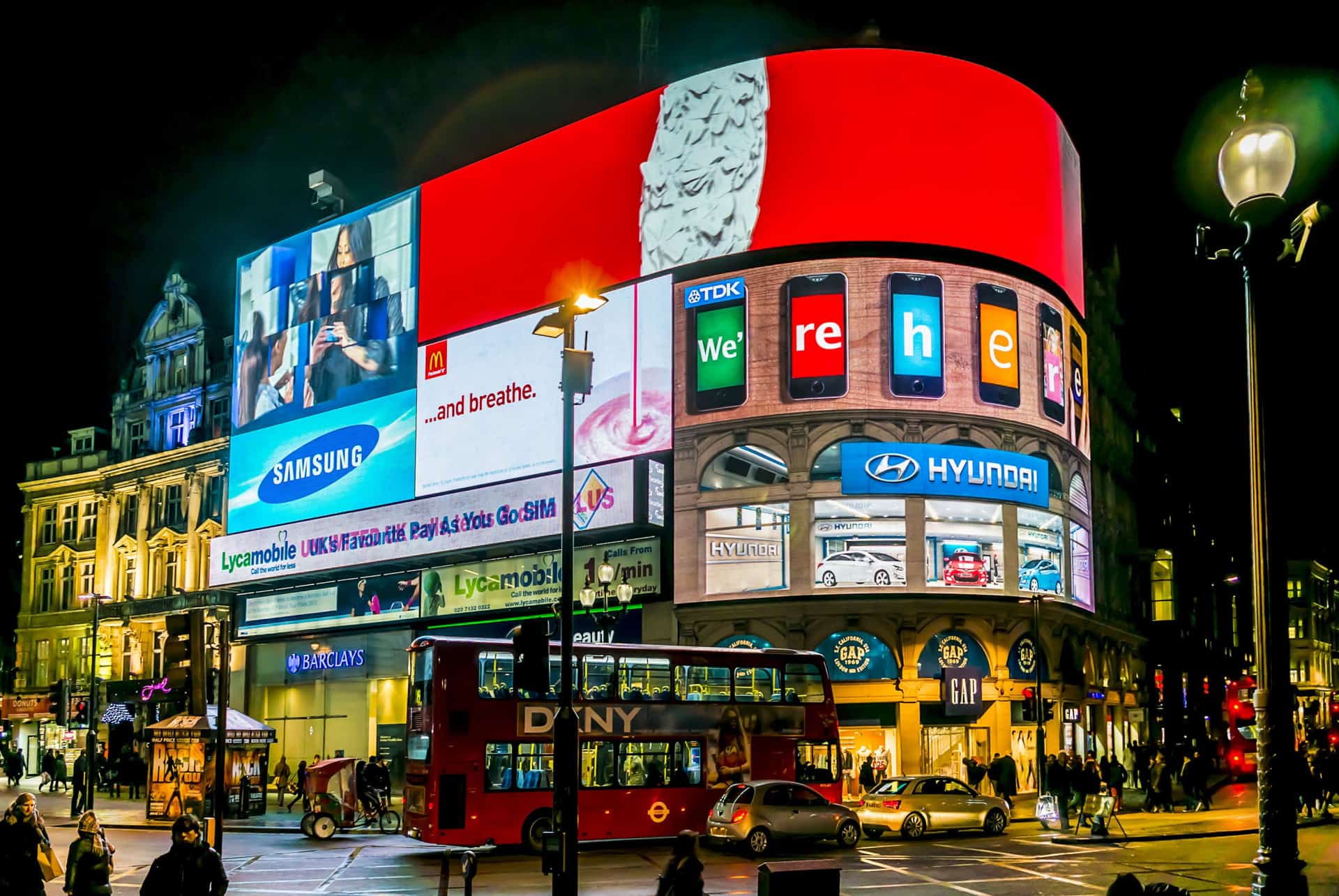 piccadilly circus soho londres