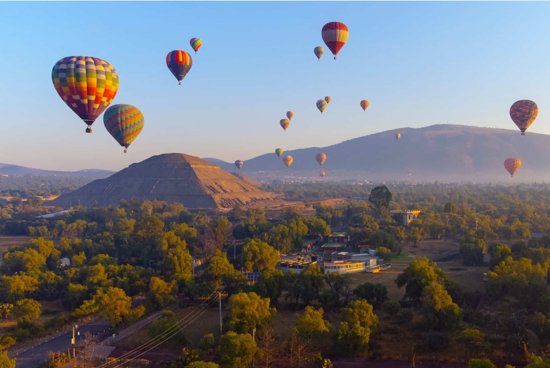 vol en montgolefiere valee de teotihuacan