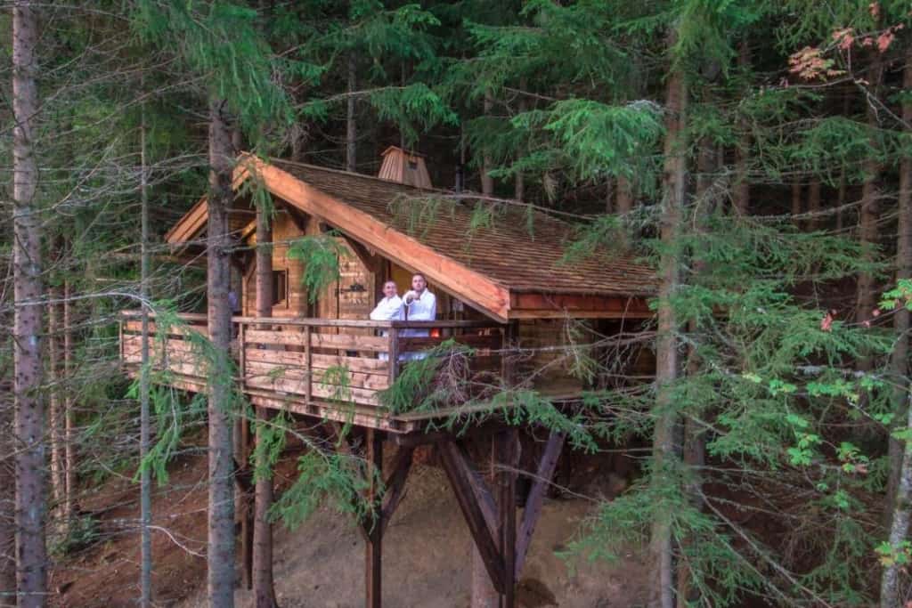 cabane nuit insolite annecy