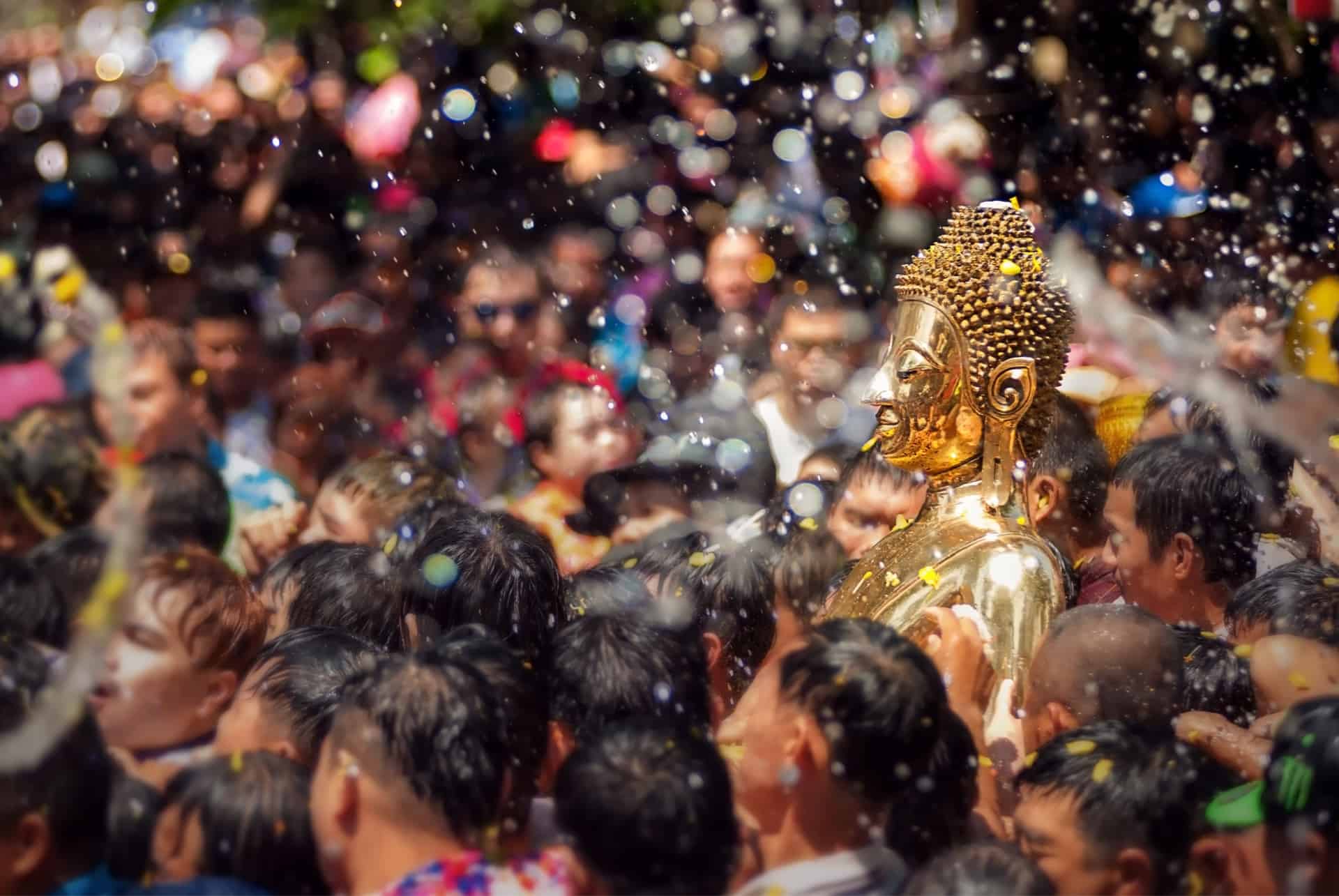 songkran thailande avril