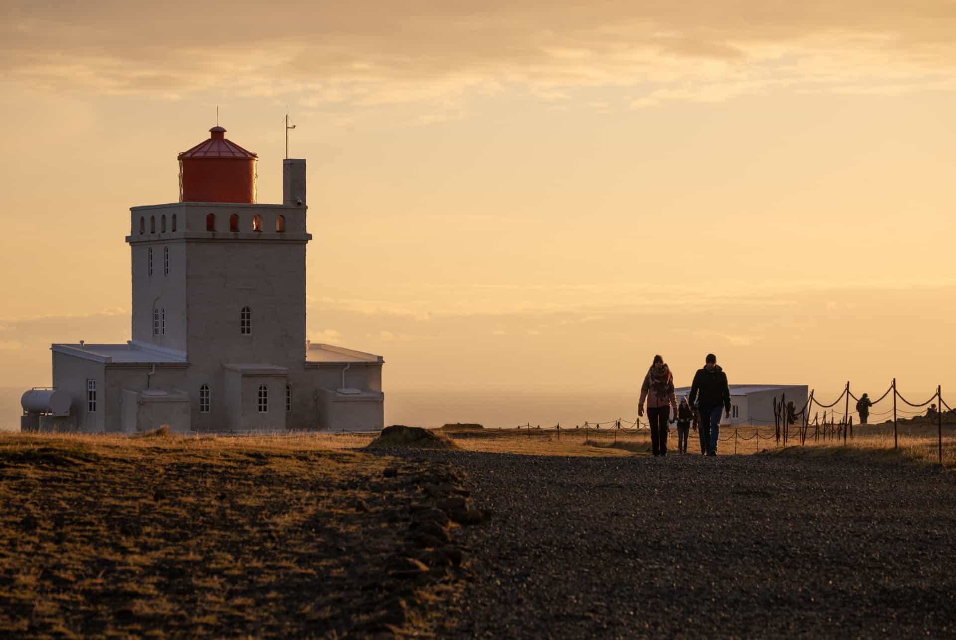 dyrholaey sud islande touristes