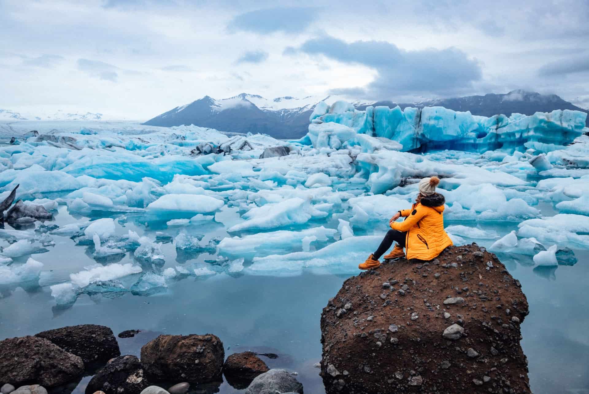 islande en avril lac