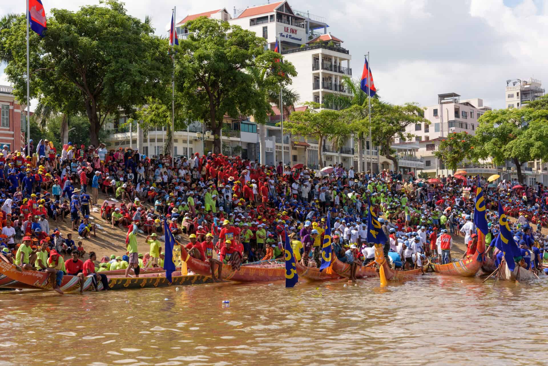 festival de l eau cambodge novembre