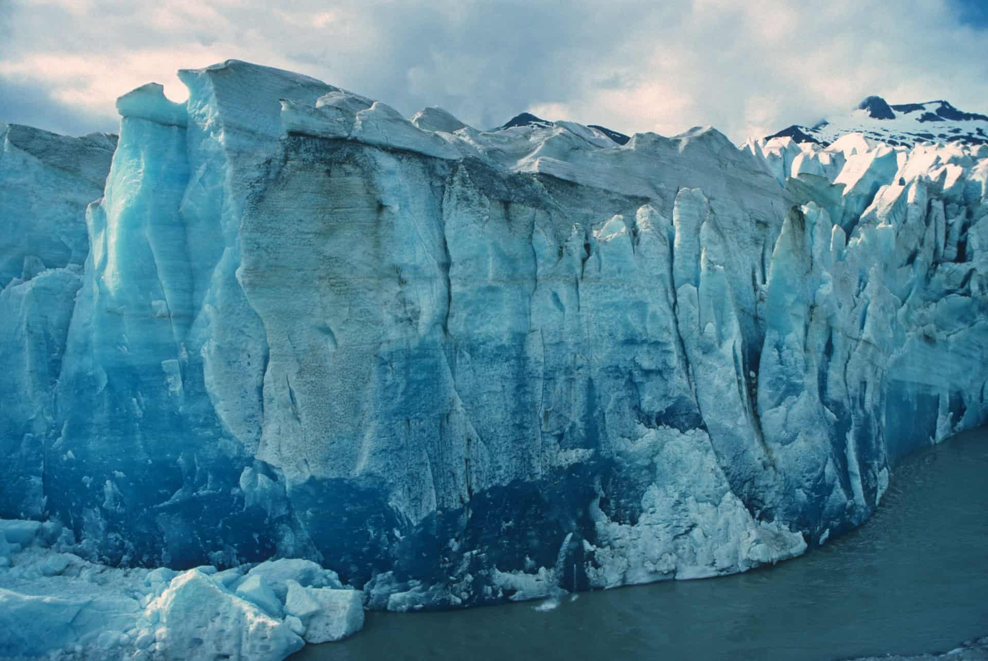 glacier mendenhall