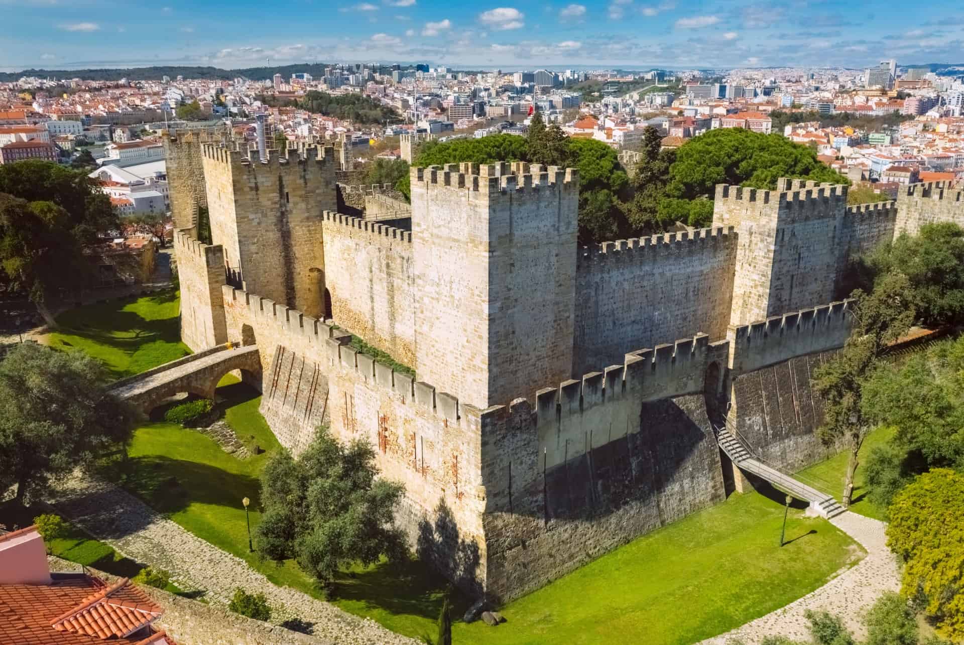 histoire chateau saint georges lisbonne