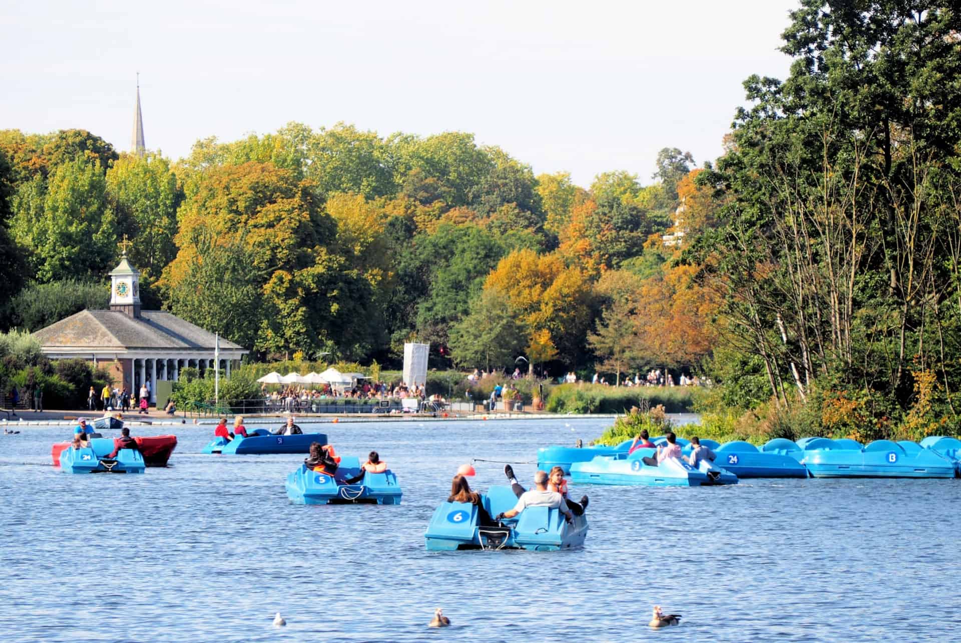 pedalo hyde park