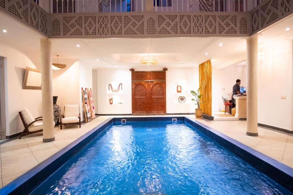 riad bibazia piscine