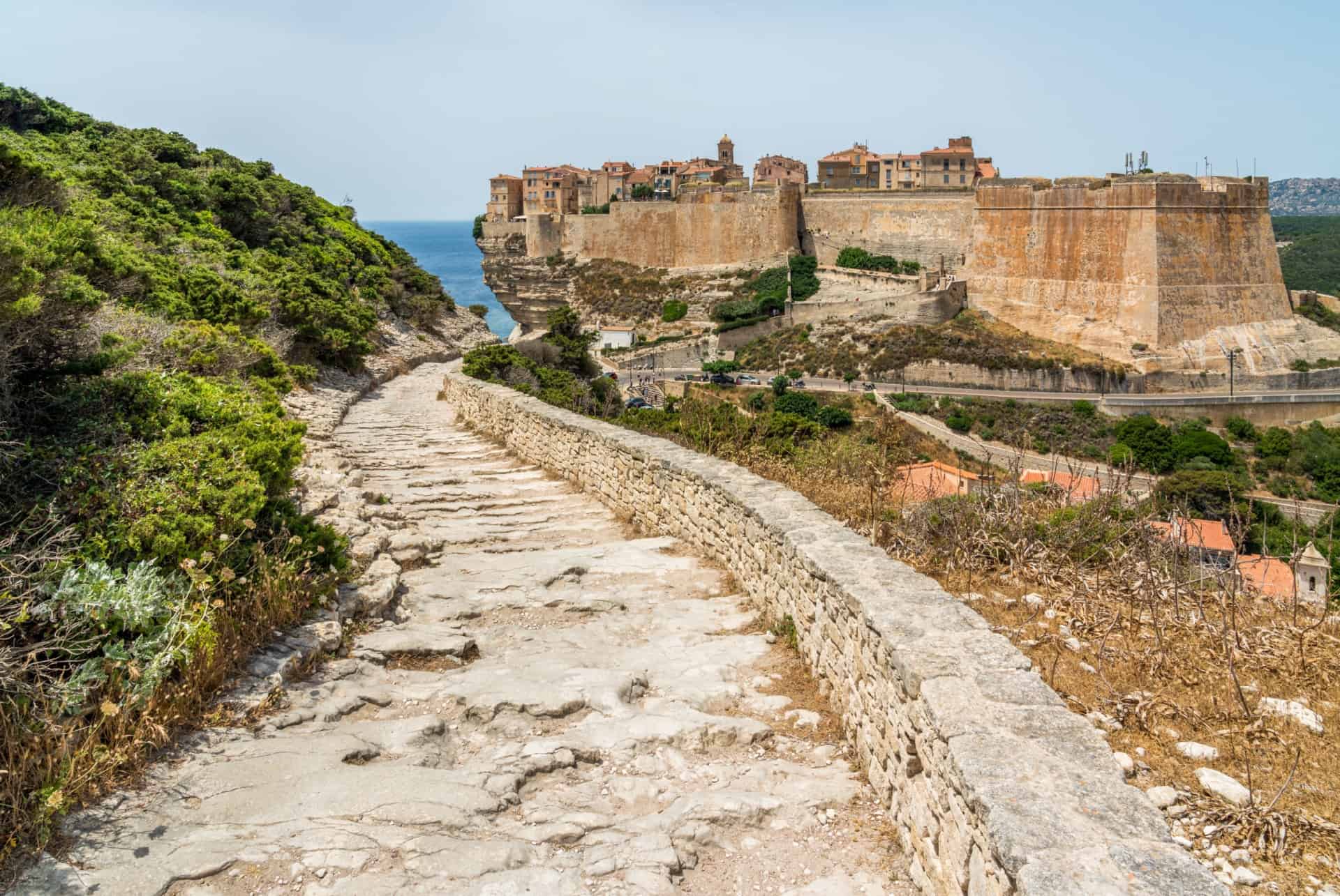 sentier du littoral que faire bonifacio