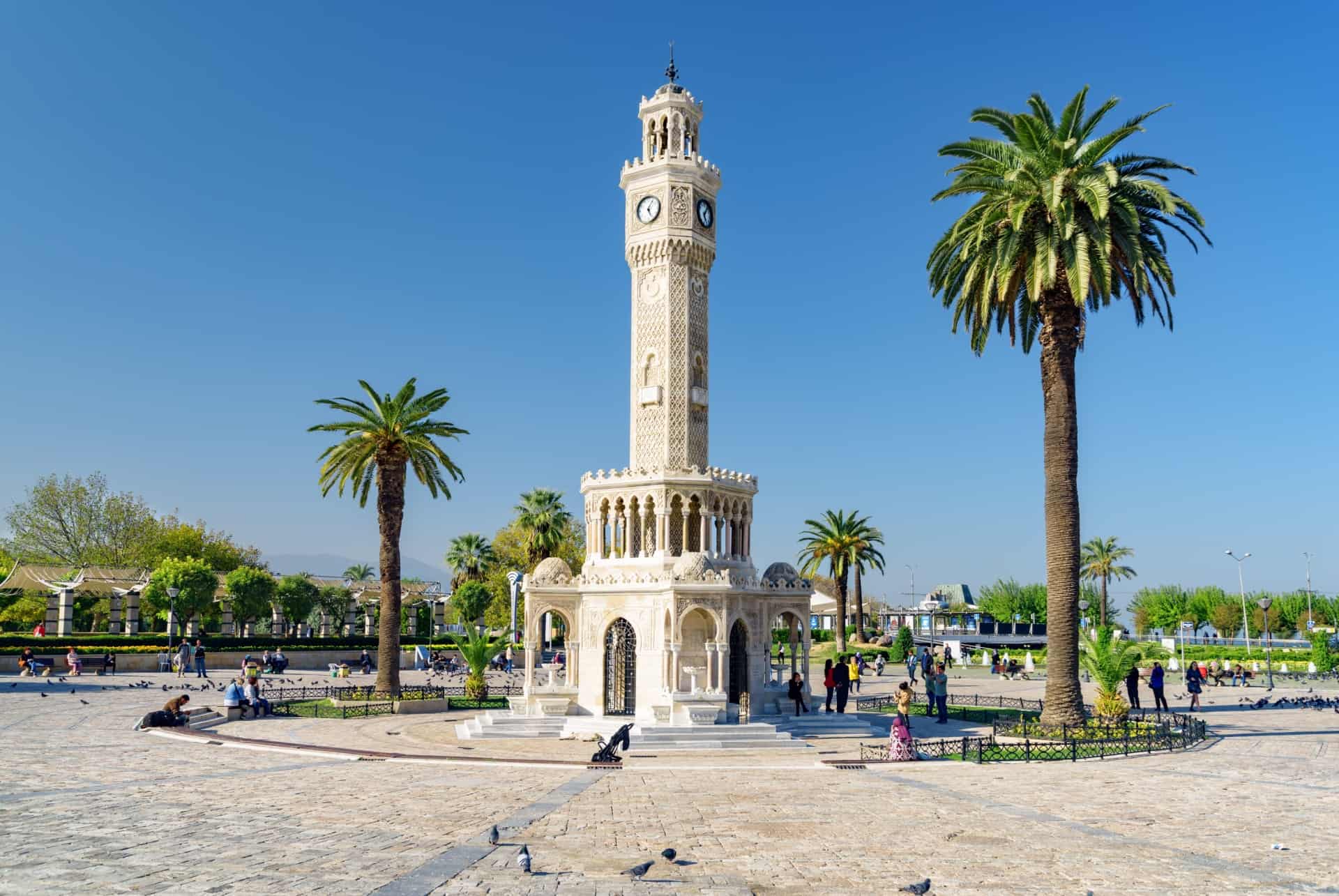 tour horloge izmir
