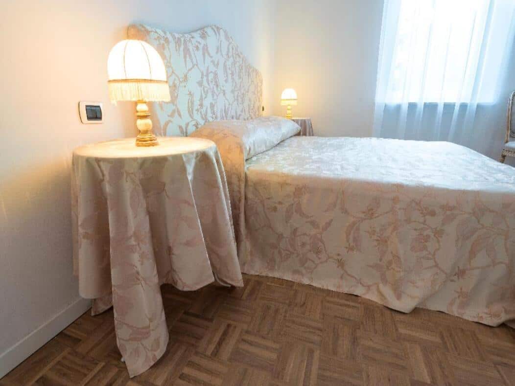 ou dormir a verone borgo venezia chambre