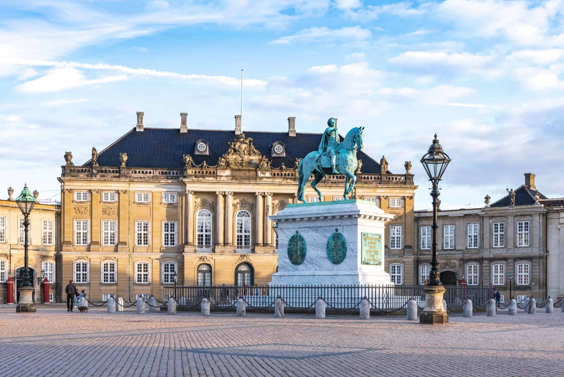 amalienborg palais