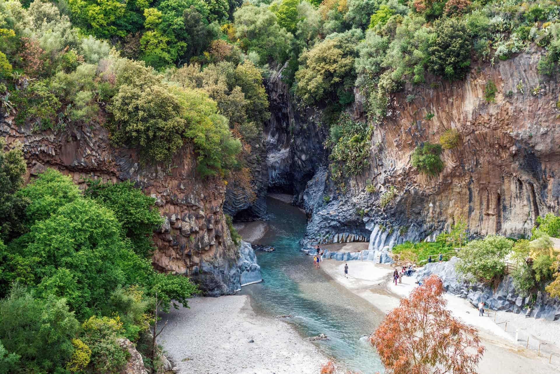 visiter taormina et les gorges alcantara