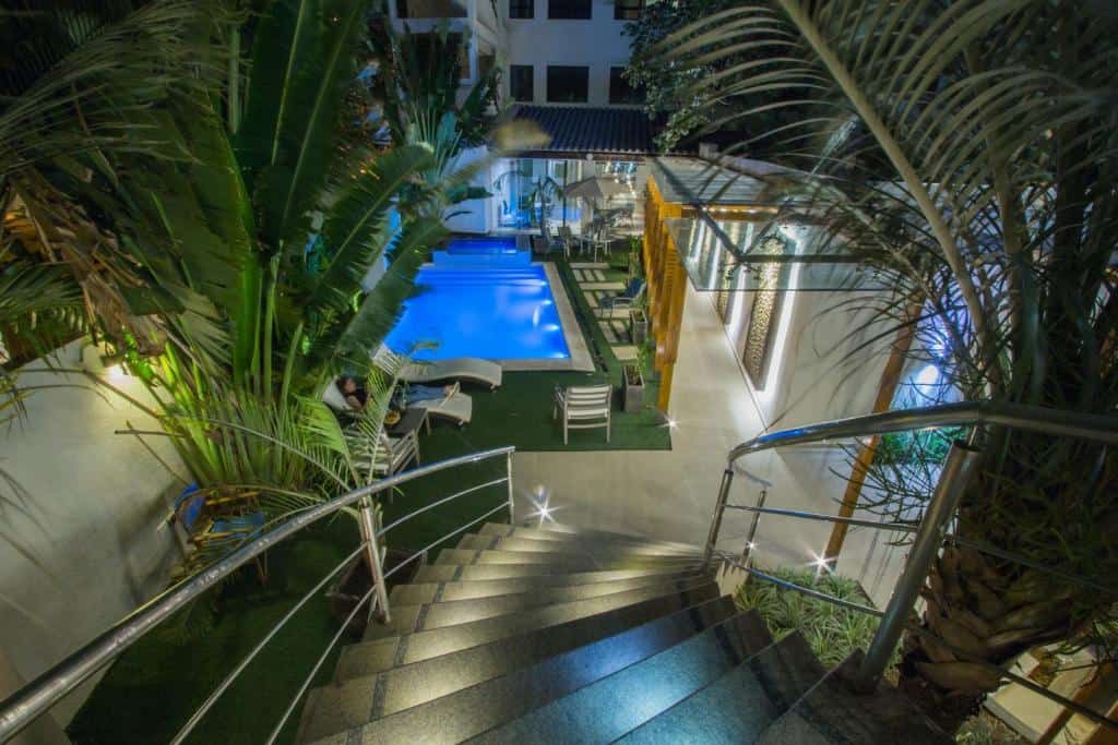 hotel le pelican