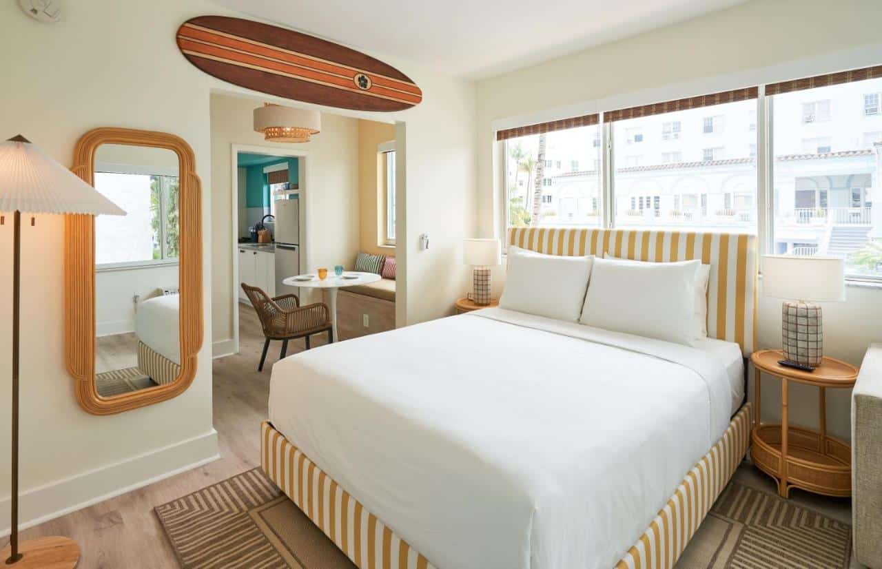 ou dormir a miami south beach aloha fridays chambre