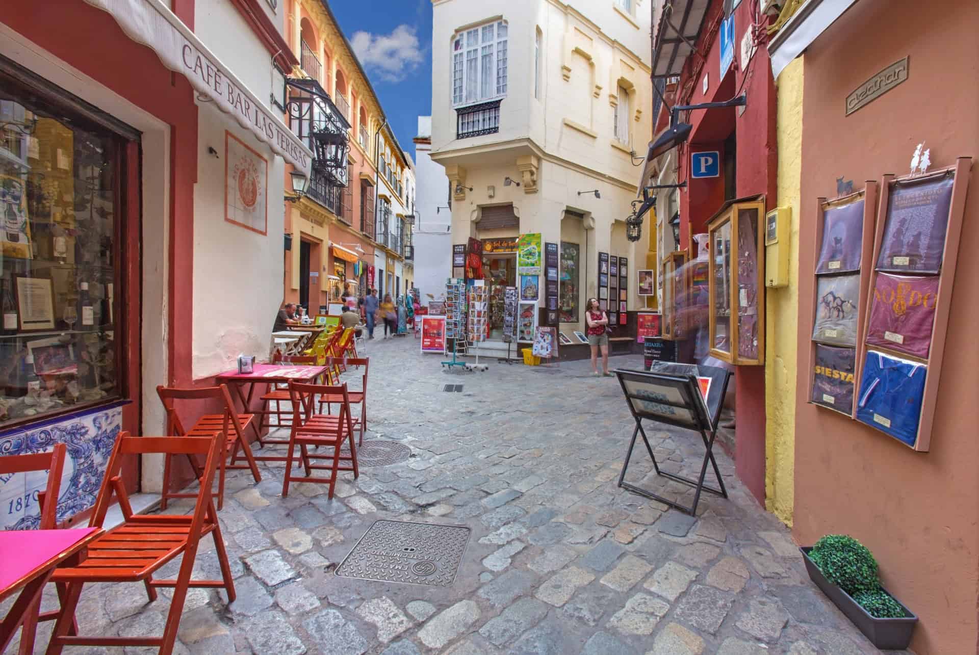 quartier santa cruz seville