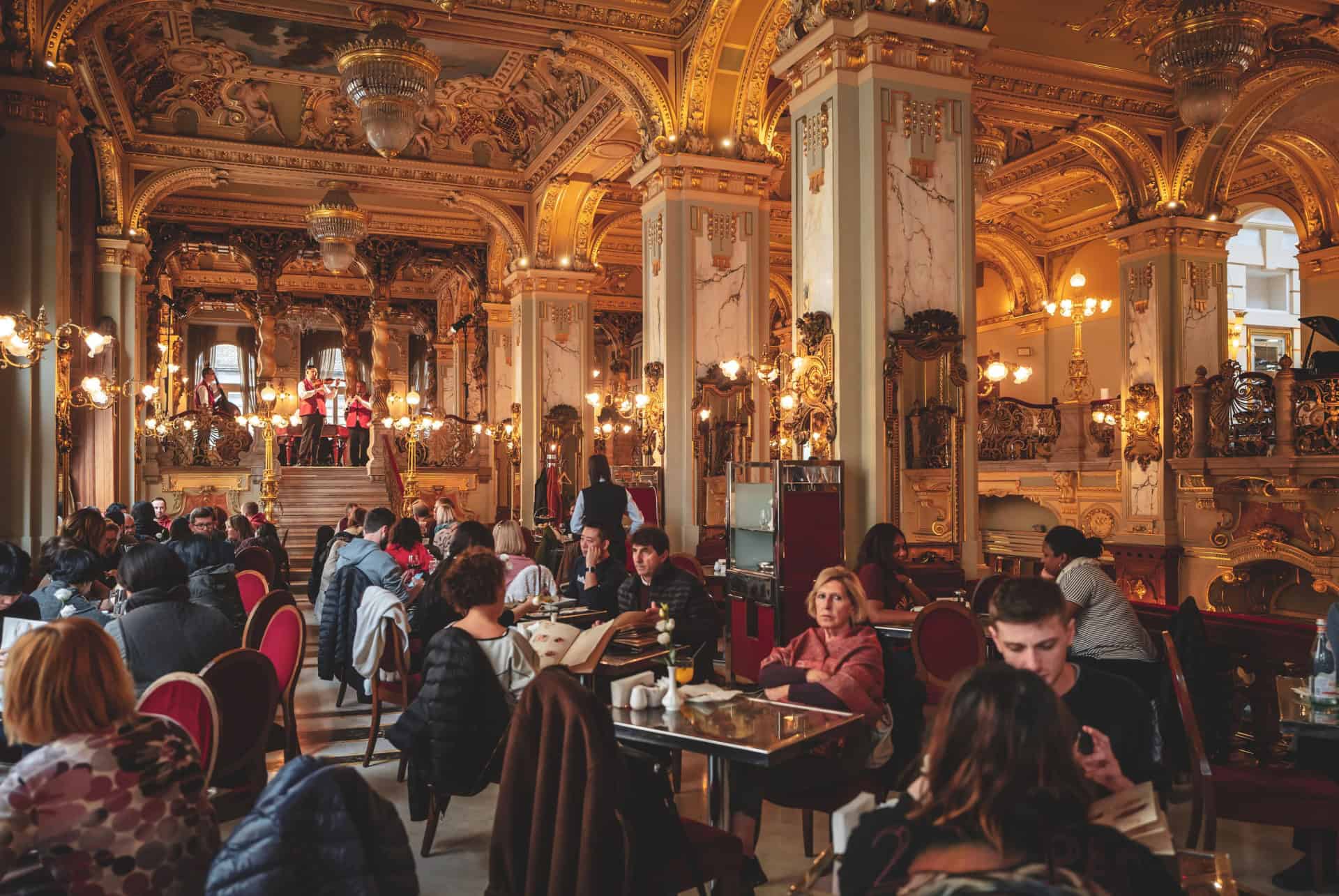 cafe new york palace