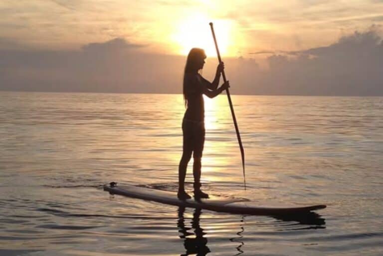 Location stand up paddle dans le golfe de Saint-Florent