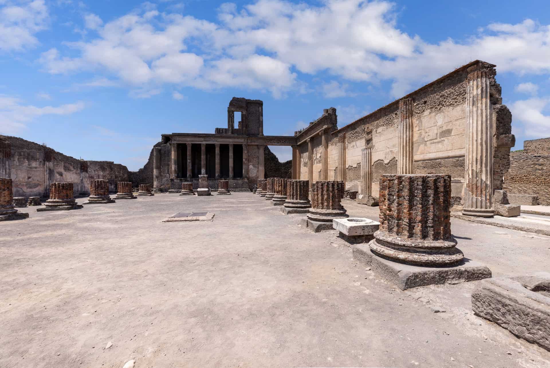 visiter pompei basilique