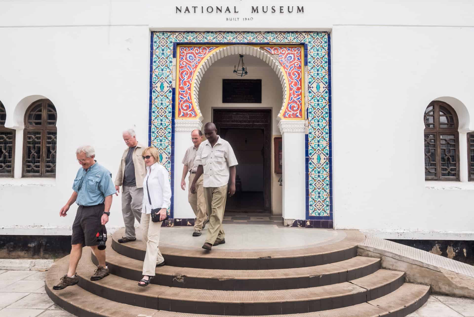 visiter le musee national dar es salaam