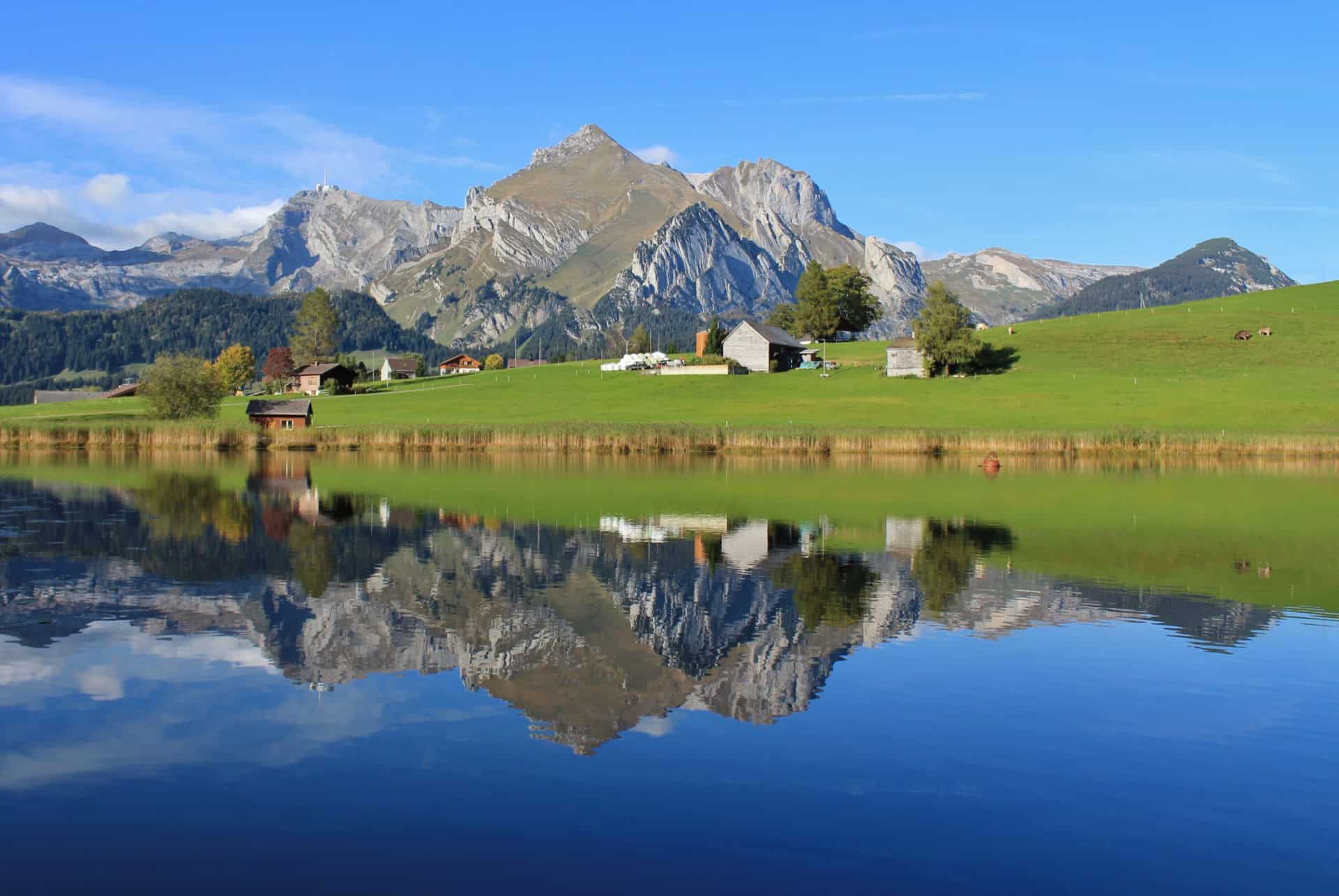 plus beaux lacs suisse lac de schwendi