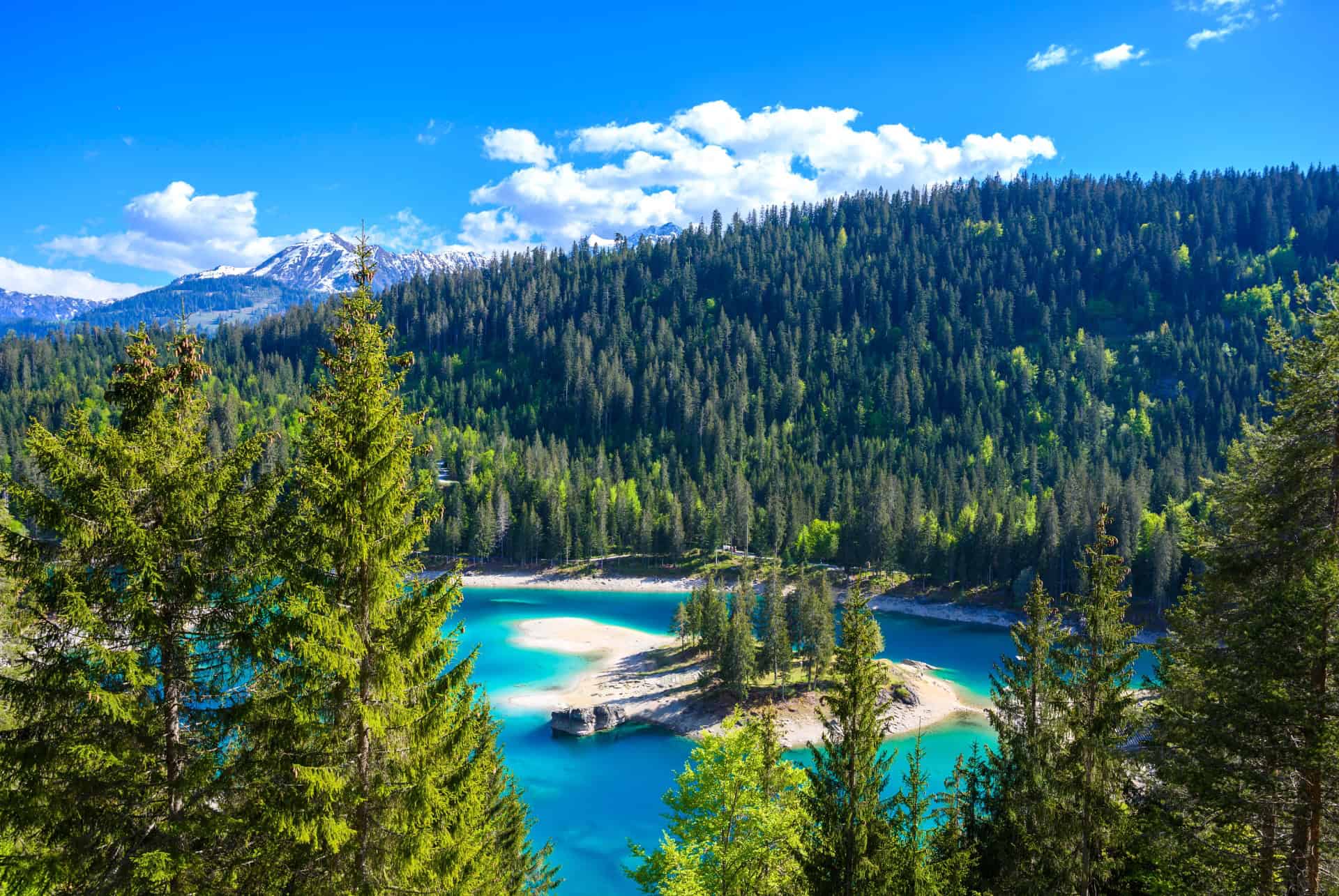 plus beaux lacs suisse cauma