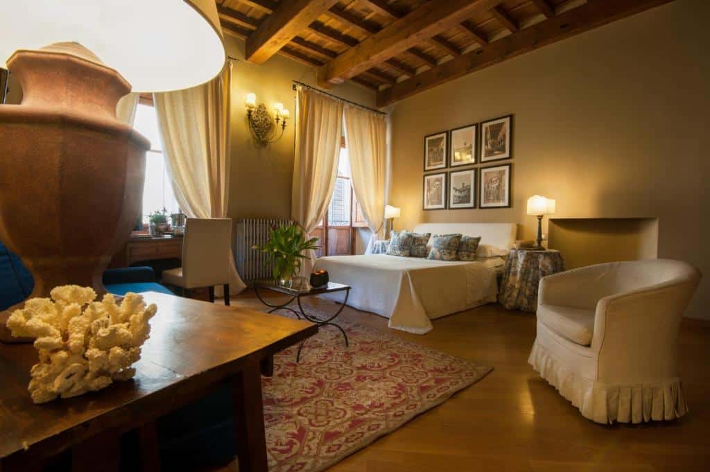 capri moon guest house