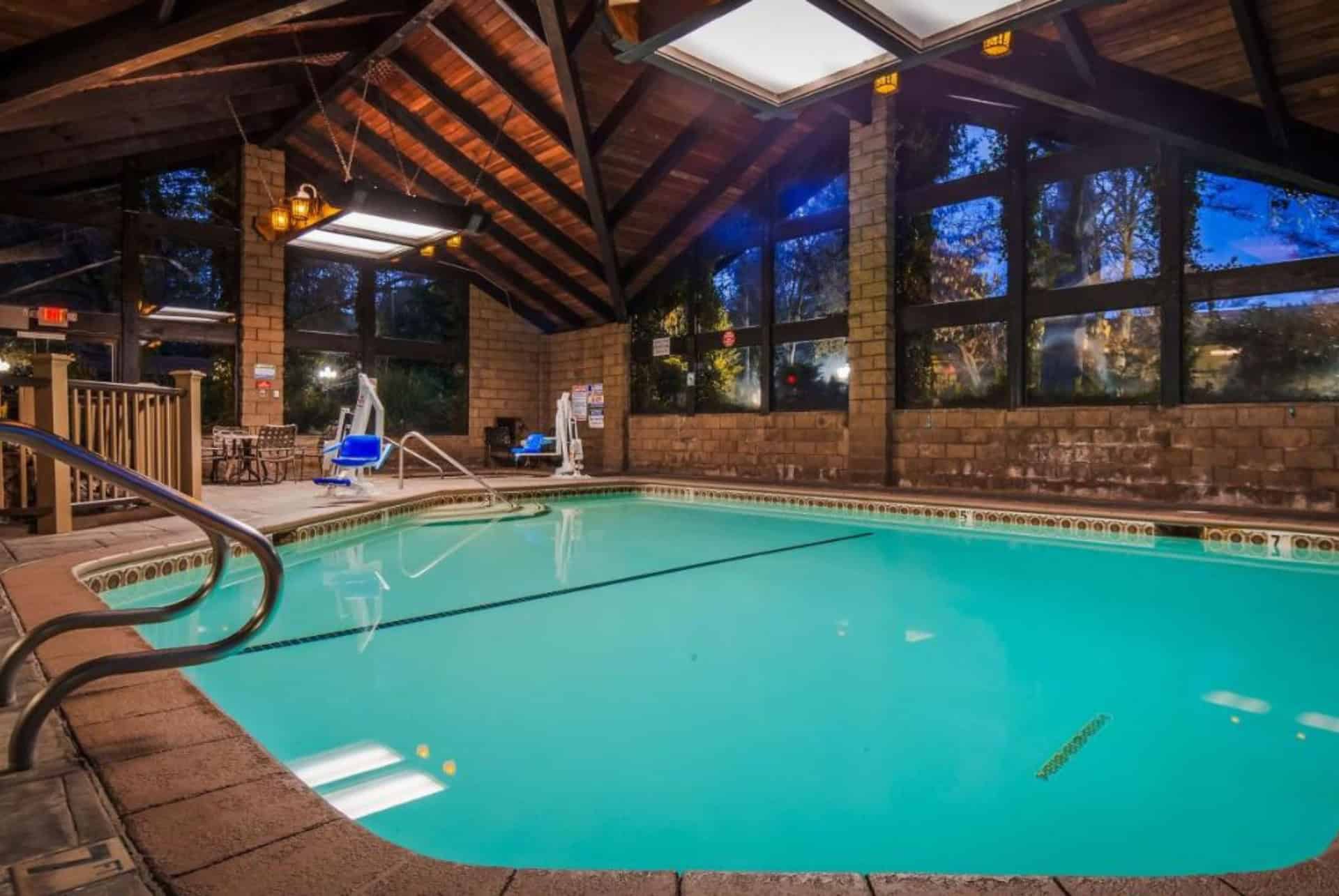 best western plus yosemite gateway inn piscine