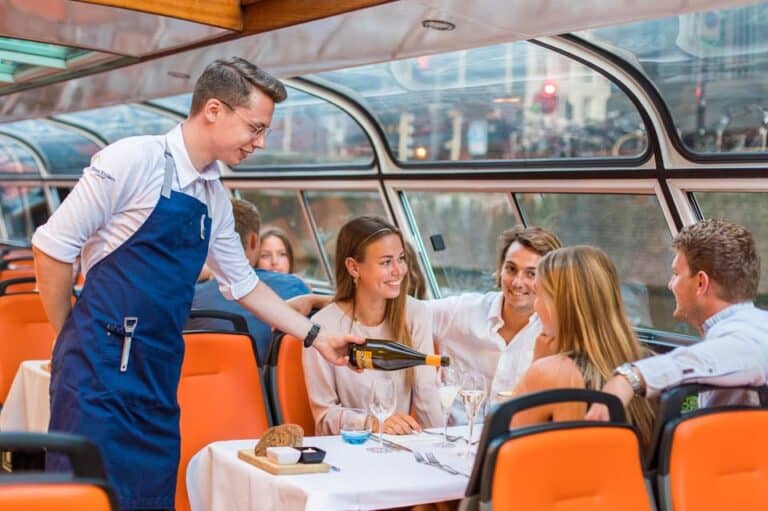 Dîner-croisière 4 plats à Amsterdam