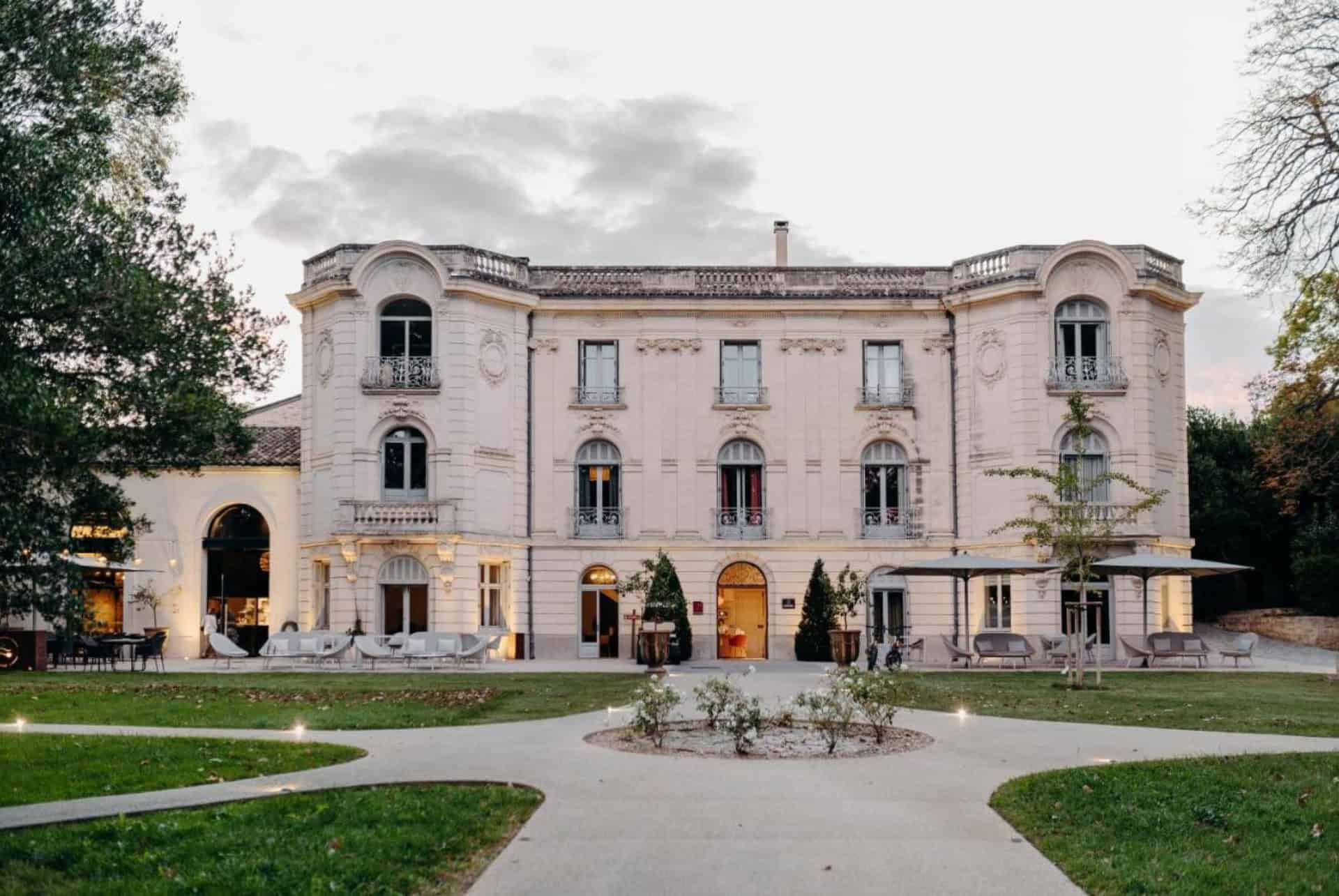 ou dormir dans le languedoc roussillon hotel domaine de biar montpellier