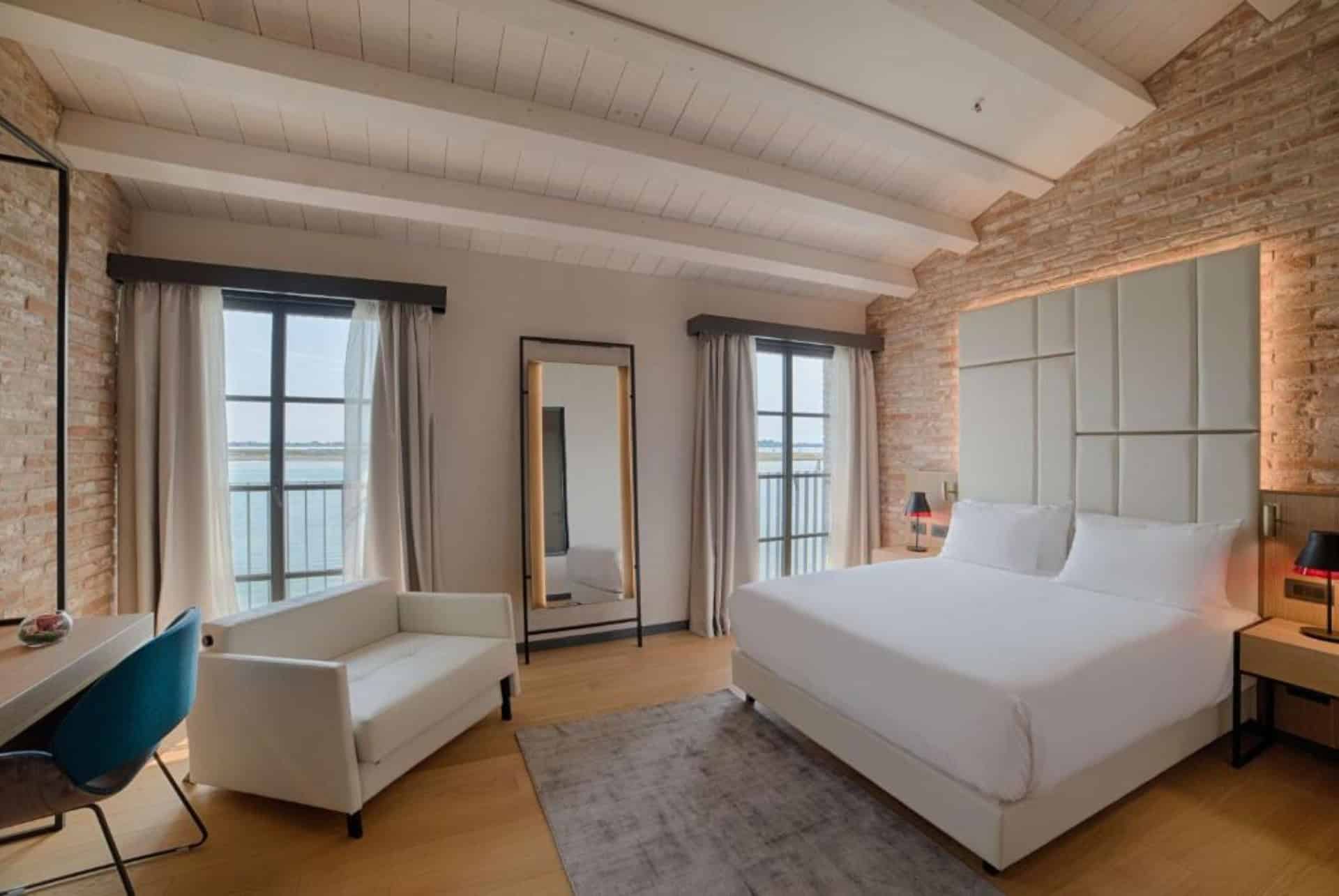 hotel murano nh collection