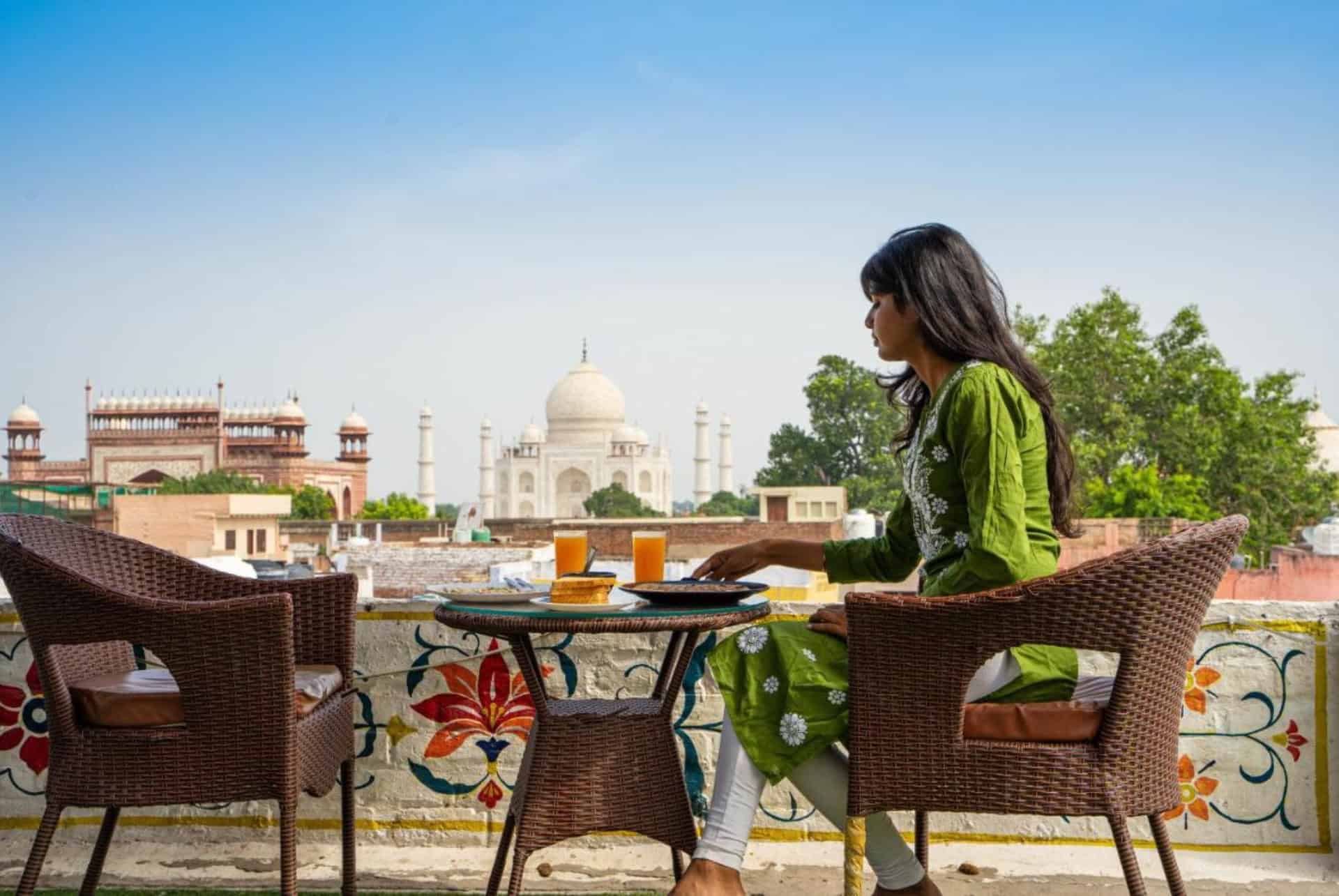 joeys hostel agra