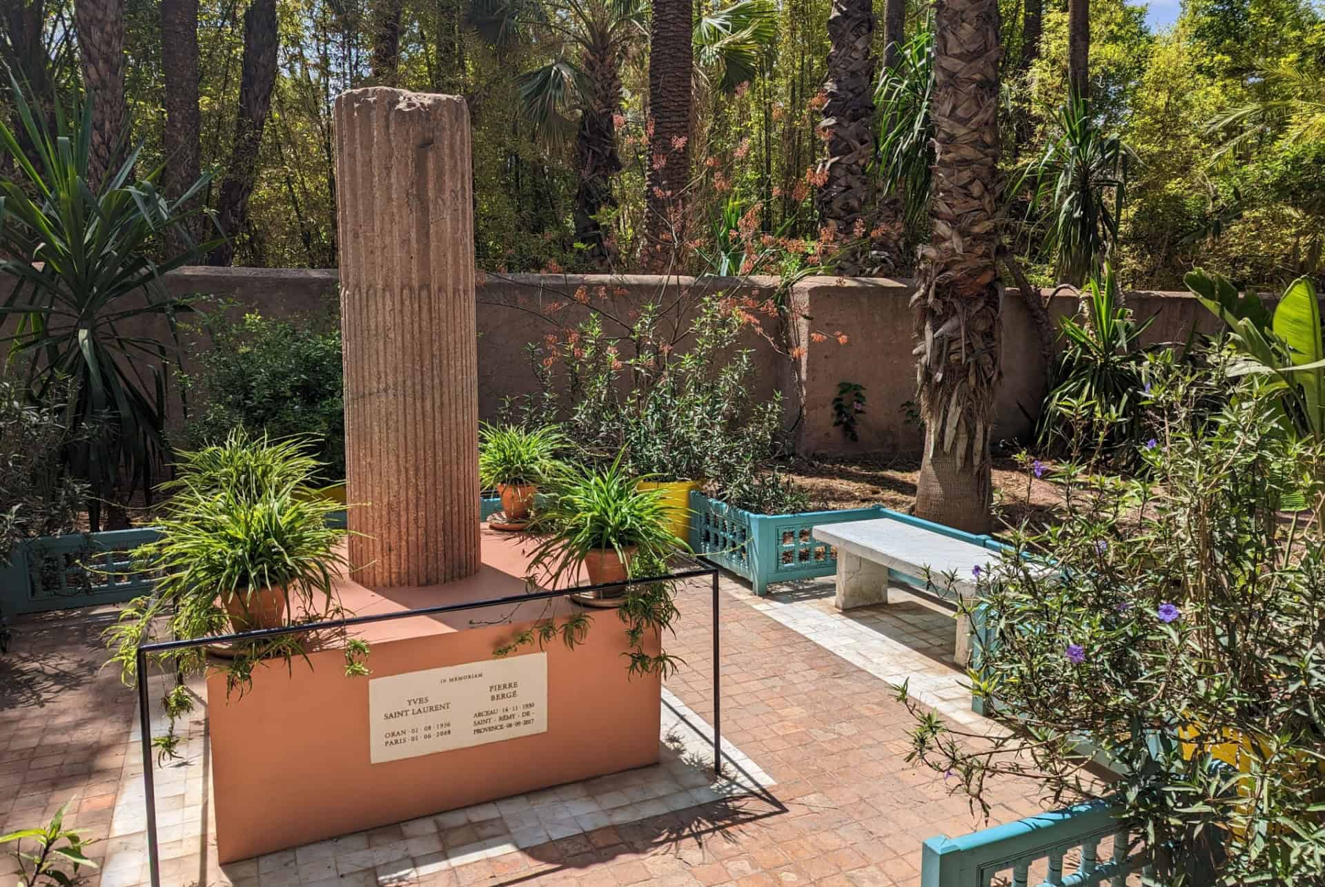 memorial yves saint laurent